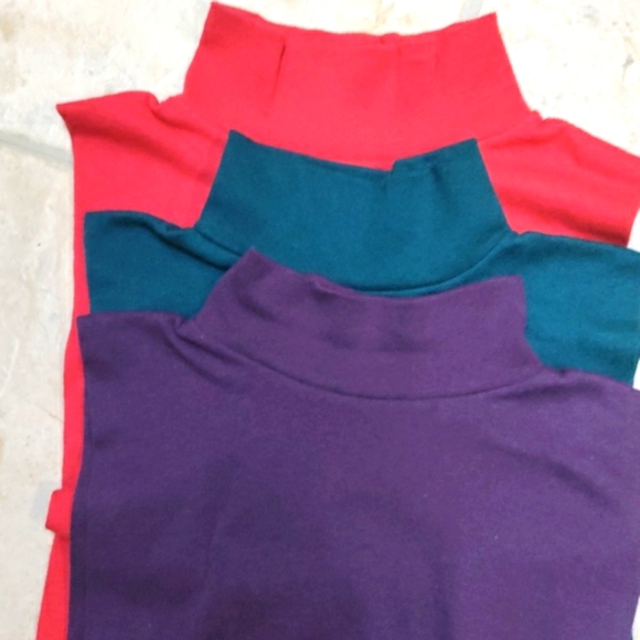 Parts Accessories Inc. women's faux turtlenecks. Great condition. - Picture 5 of 5
